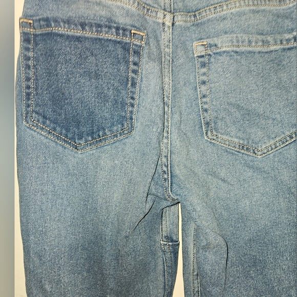 Hollister Blue Skinny Jeans with Distressed Fading - Picture 4 of 6